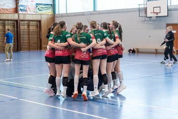 Bild 333 - wBJ HSG Kremperheide/Muensterdorf - HSG Joerl-Doppeleiche Vioel : Ergebnis: 34:23